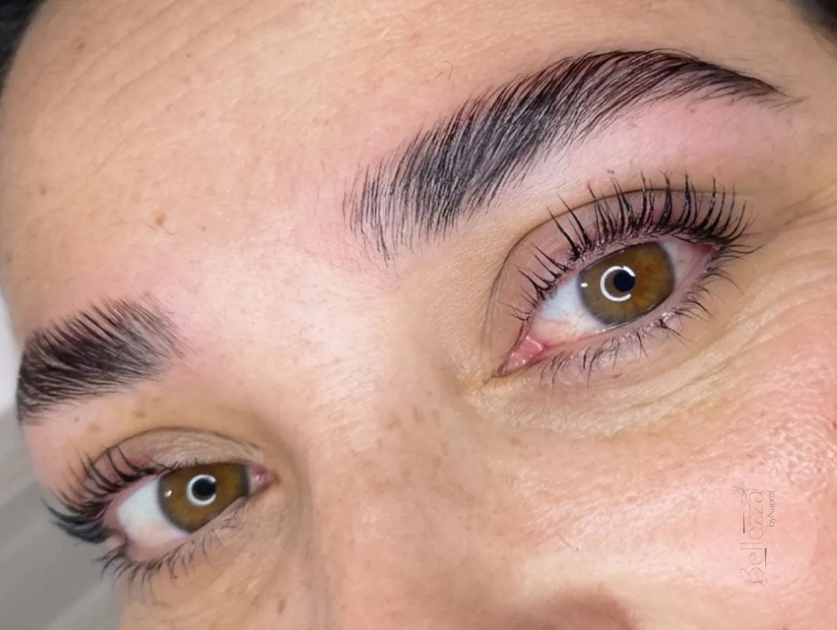 Laminado de cejas